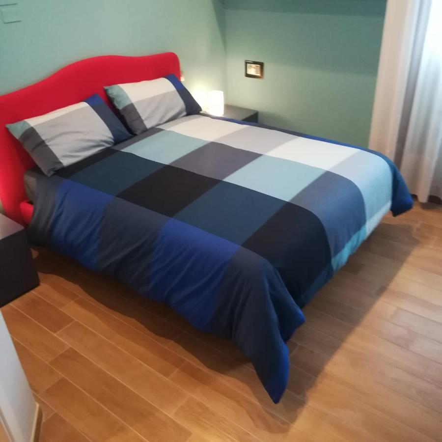 V I P Suites Cielo Stellato On Concordia Sea 萨莱诺 外观 照片