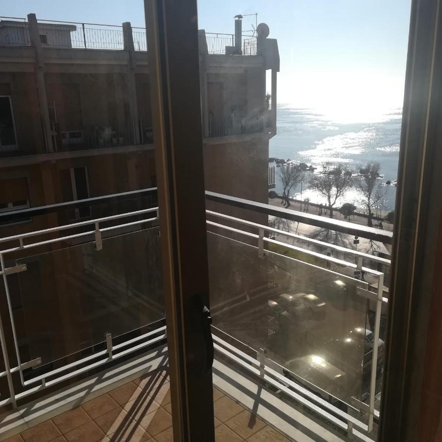 V I P Suites Cielo Stellato On Concordia Sea 萨莱诺 外观 照片