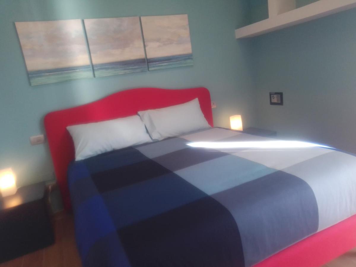 V I P Suites Cielo Stellato On Concordia Sea 萨莱诺 外观 照片