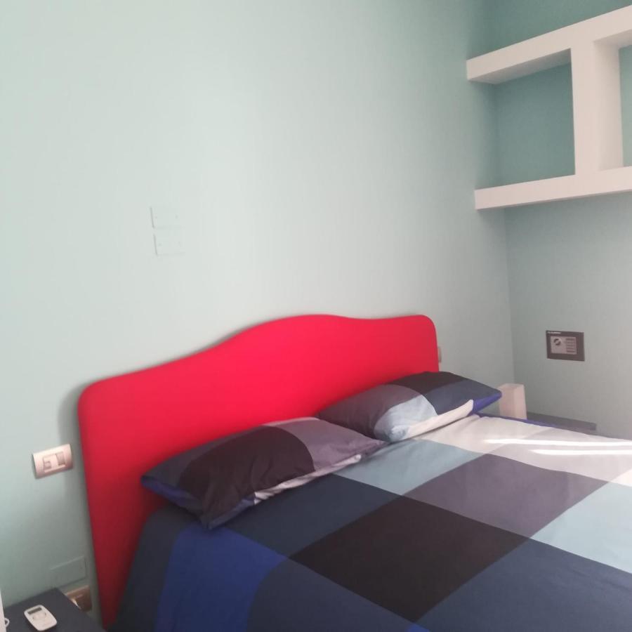V I P Suites Cielo Stellato On Concordia Sea 萨莱诺 外观 照片