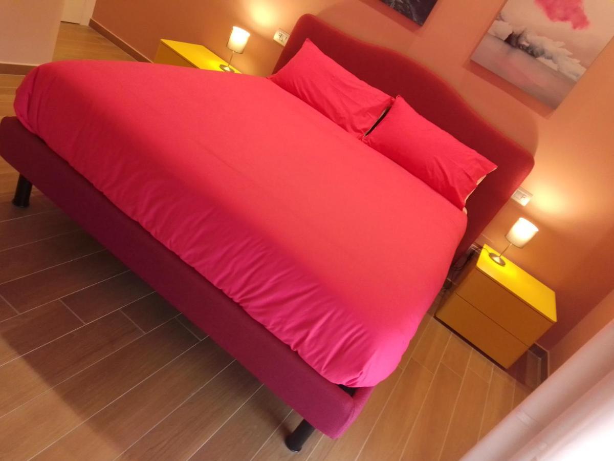 V I P Suites Cielo Stellato On Concordia Sea 萨莱诺 外观 照片